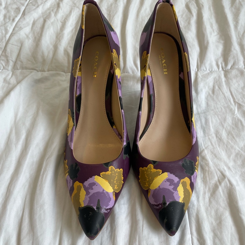 Coach Purple Floral Pointed-Toe Heels with Yellow and Black Accents